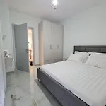 Alvi Golem (Tirana)