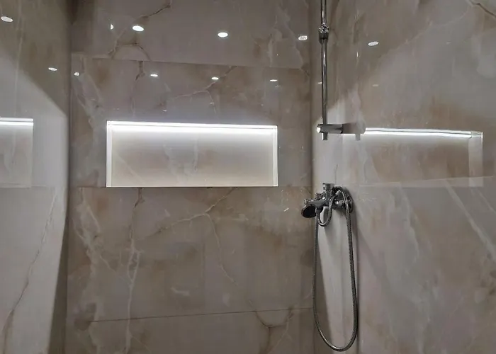 Alvi Apartment Golem (Tirana)